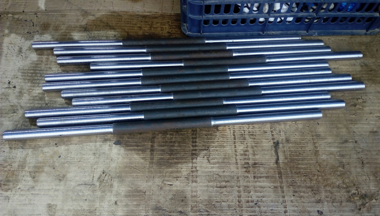 Шпильки анкерные, фланцевые, резьбовые изготавливаем - Изображение #1, Объявление #1716234