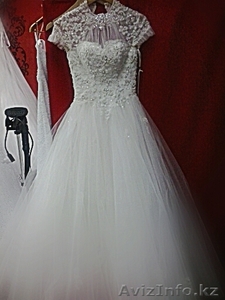 Продам свадебное платье и шубка из лебяжьего пуха цвета "айвори" - Изображение #2, Объявление #1015740