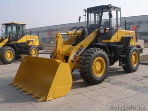 погрузчик SDLG LG 933L