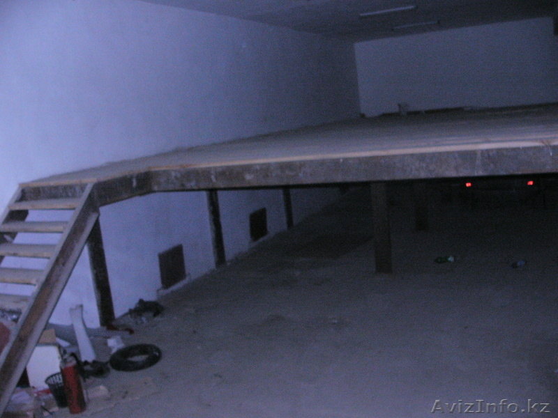 Административное здание со складом, офисными кабинетами и бильярдным залом  - Изображение #3, Объявление #490904