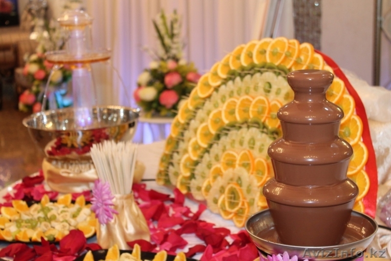 Аренда шоколадного фонтана и фонтана для напитков в Актобе - Изображение #2, Объявление #979967
